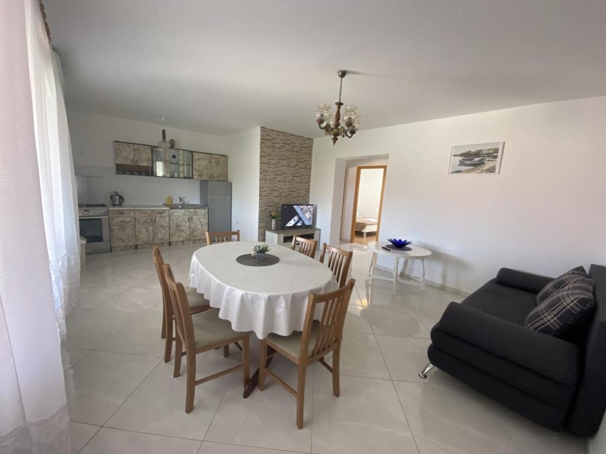 Apartments Zvonimir Privlaka  Zewnętrze zdjęcie